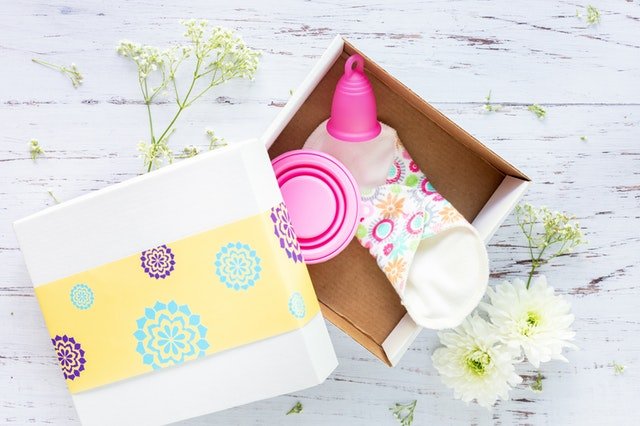 What Should You Use Tampons, Pads Or Cups?